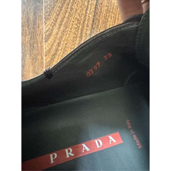 Prada 38 Linea Rossa Grey - Picture 8 of 8